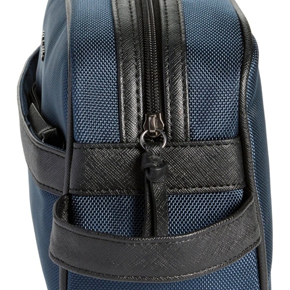 NWT $95 Ted Baker London Davise Dopp Kit in Navy! - Picture 5 of 5